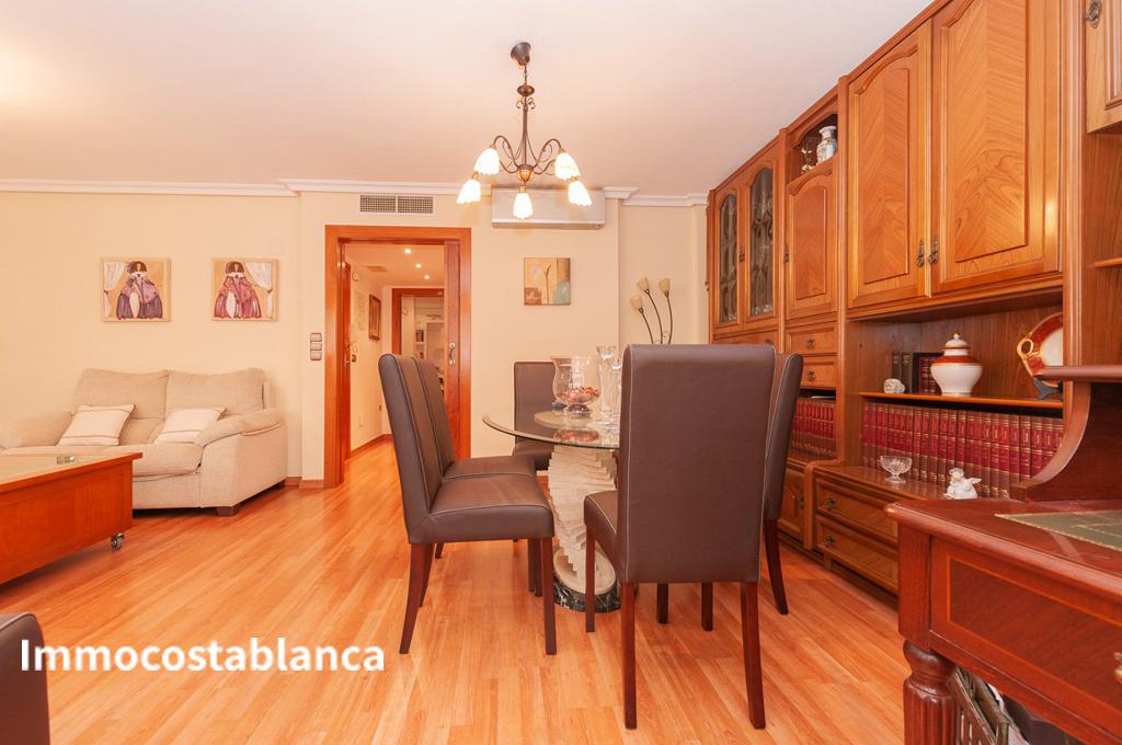 Apartment in Torrevieja, 117 m², 210,000 €, photo 3, listing 20441448